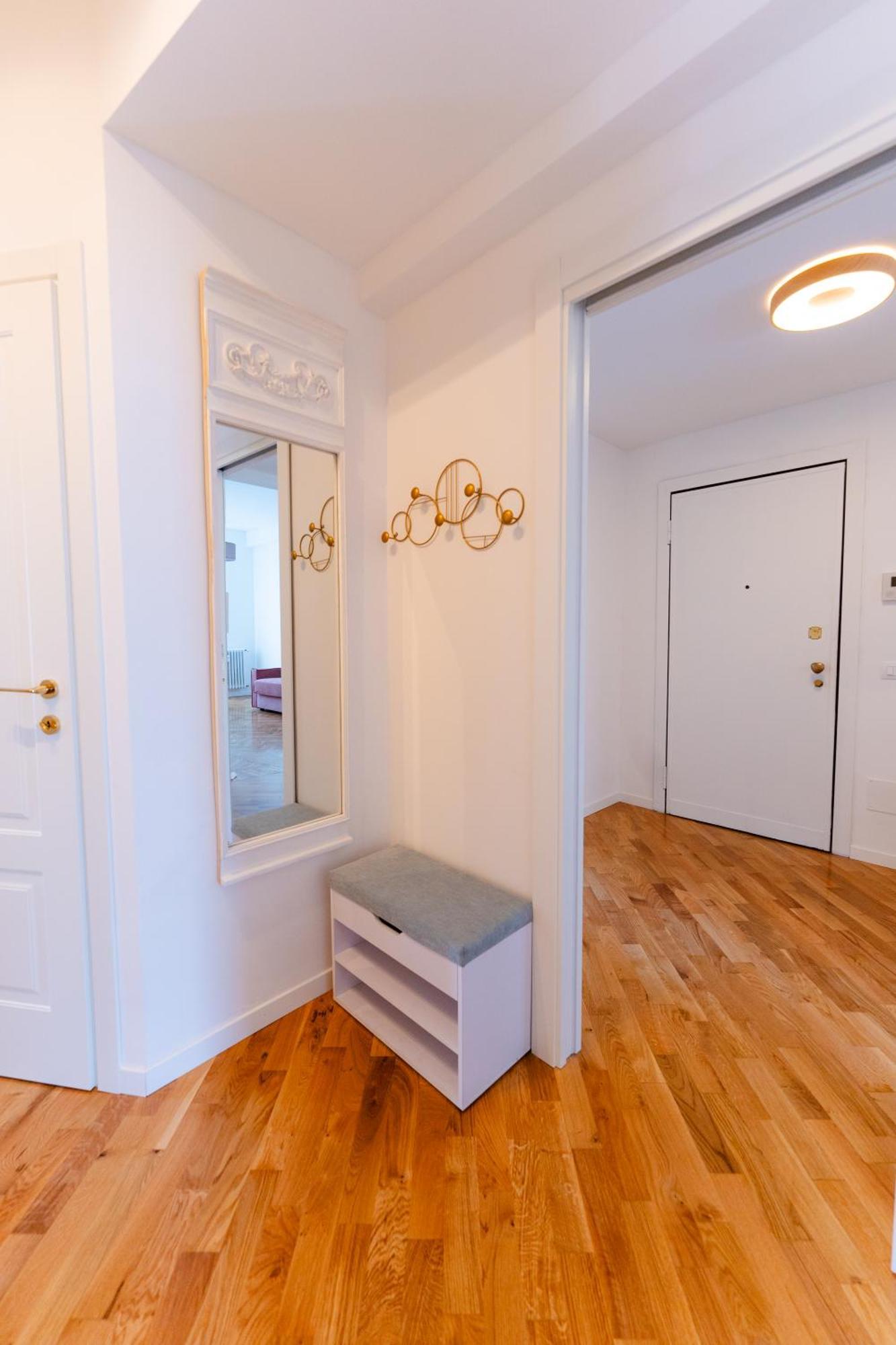 Casa Soperga, Corso Buenos Aires, Loreto, Apartamento