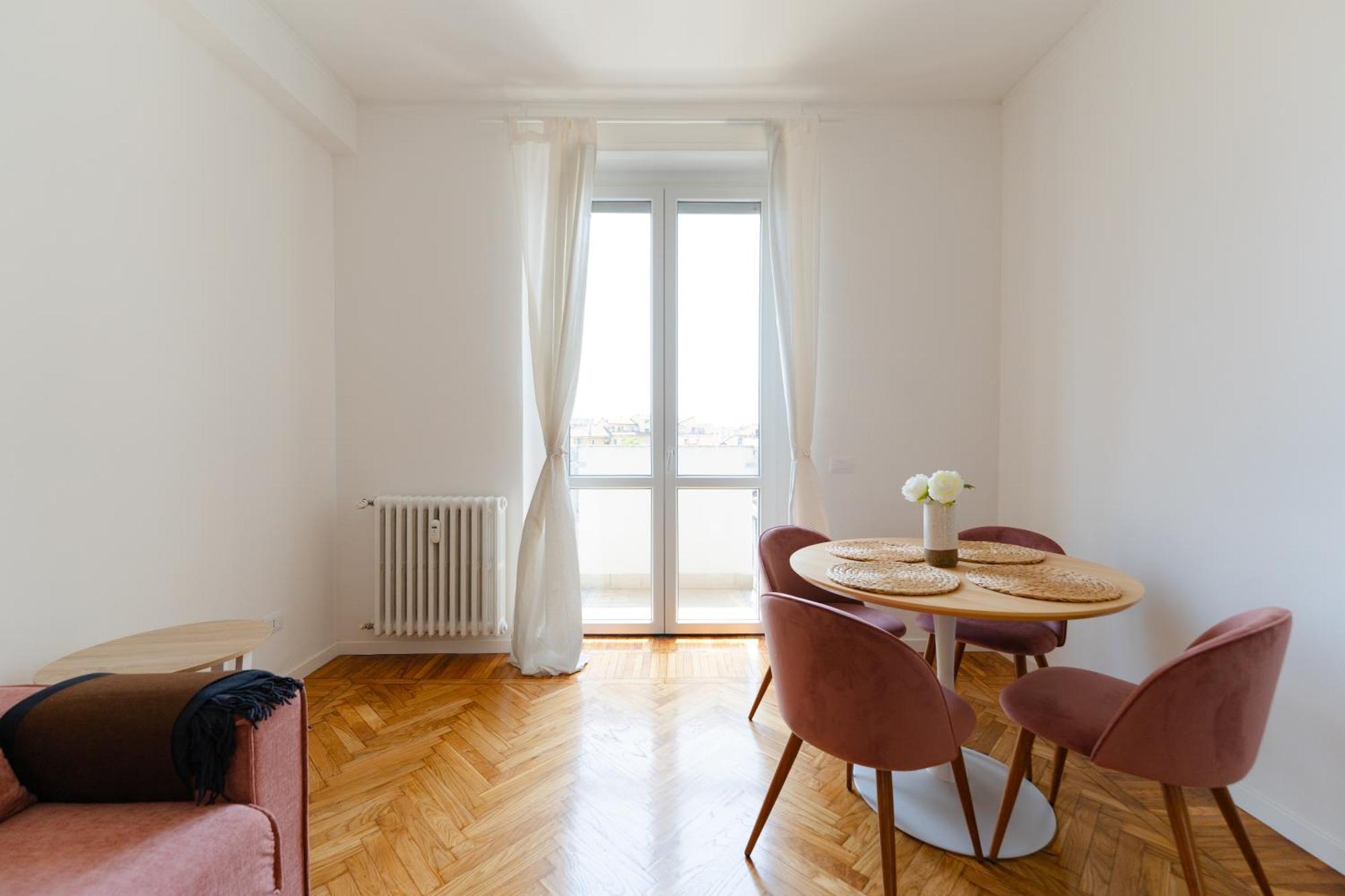 Casa Soperga, Corso Buenos Aires, Loreto, Milan